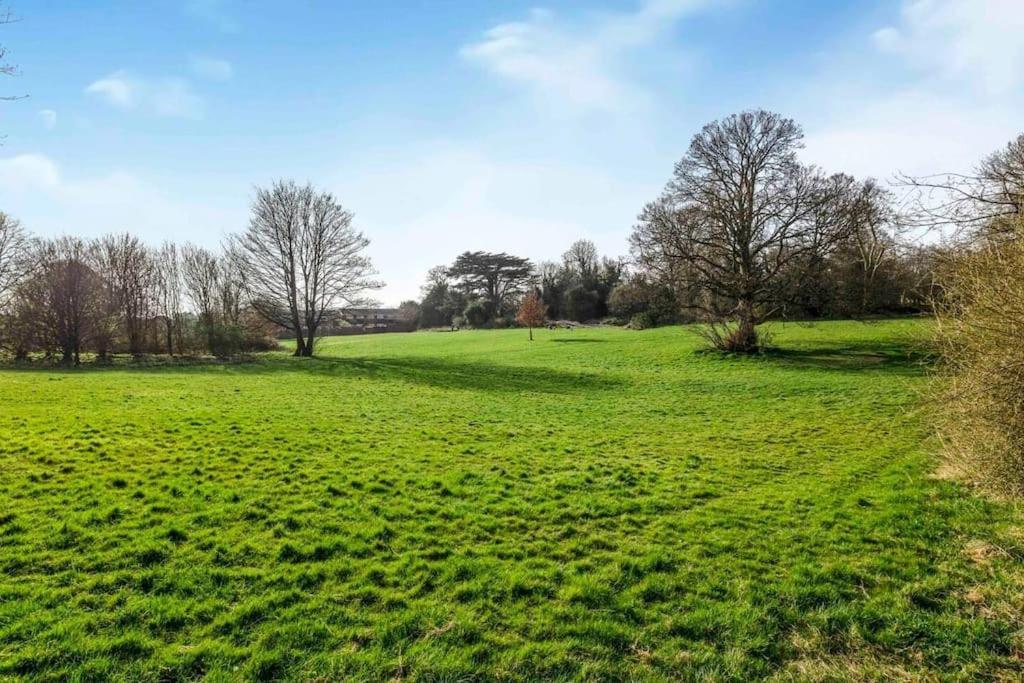 Вилла Quiet & Secluded St Albans House Экстерьер фото