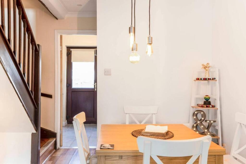 Вилла Quiet & Secluded St Albans House Экстерьер фото