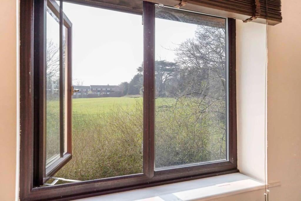 Вилла Quiet & Secluded St Albans House Экстерьер фото